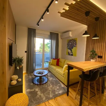 Tesla 8 Apartment Novi Sad Exterior photo