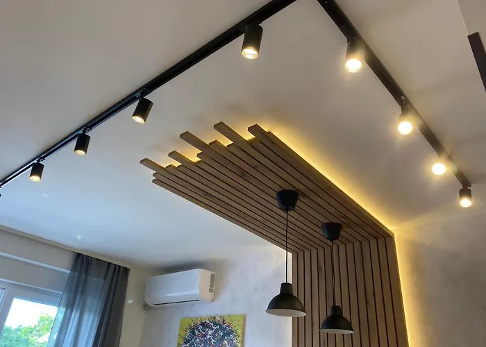 Tesla 8 Apartment